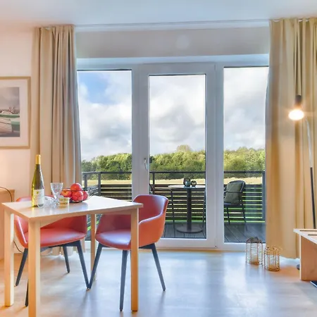 Daire Sperling 30 Im Wreecher Idyll Ruegen By Ruyastay Putbus