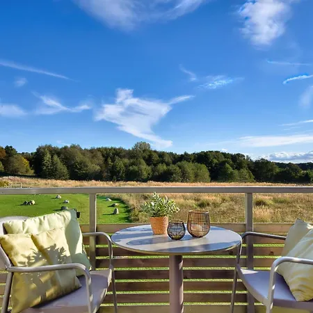 Sperling 30 Im Wreecher Idyll Ruegen By Ruyastay * Putbus